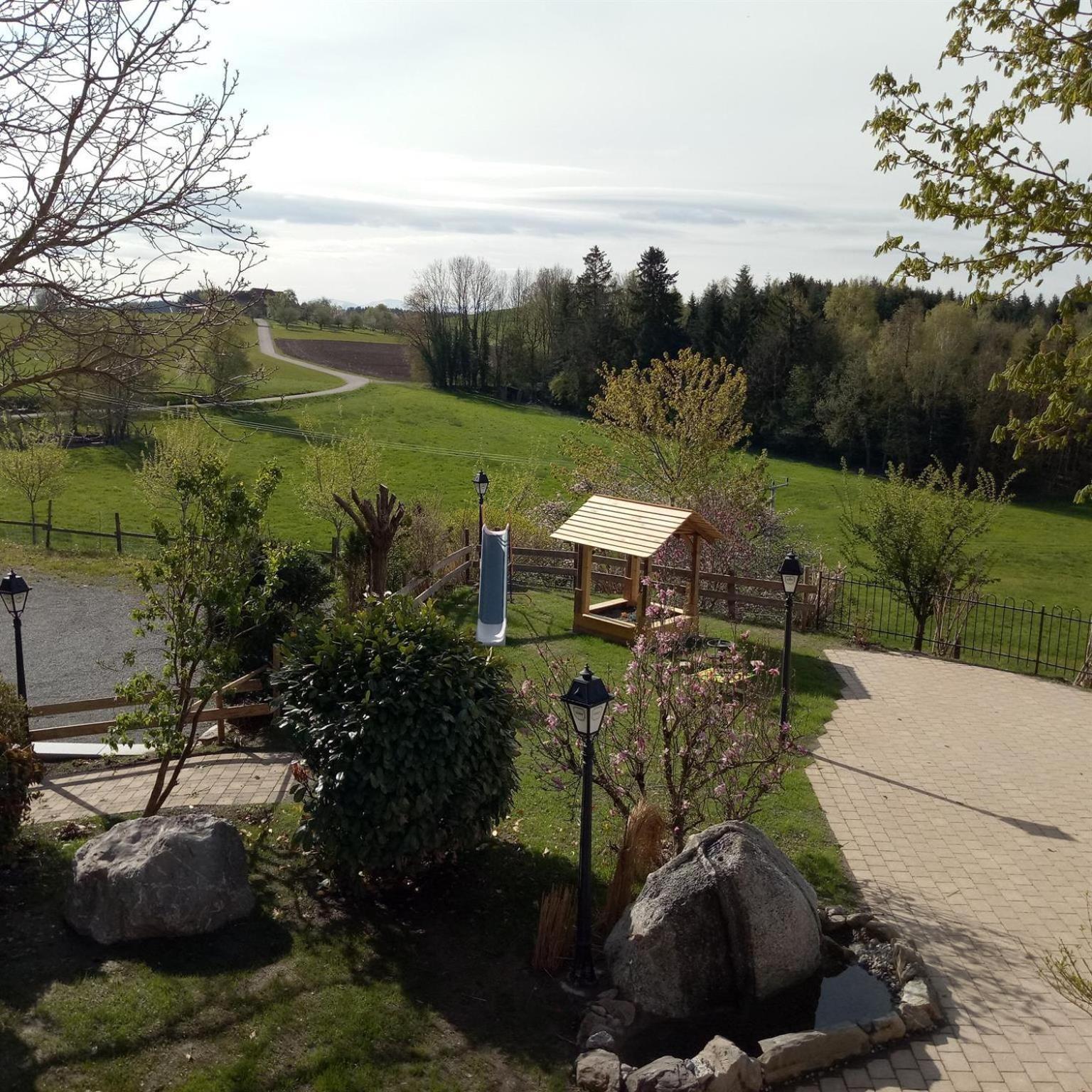 אמצל Gasthof Gruener Baum "Kongo" חדר תמונה